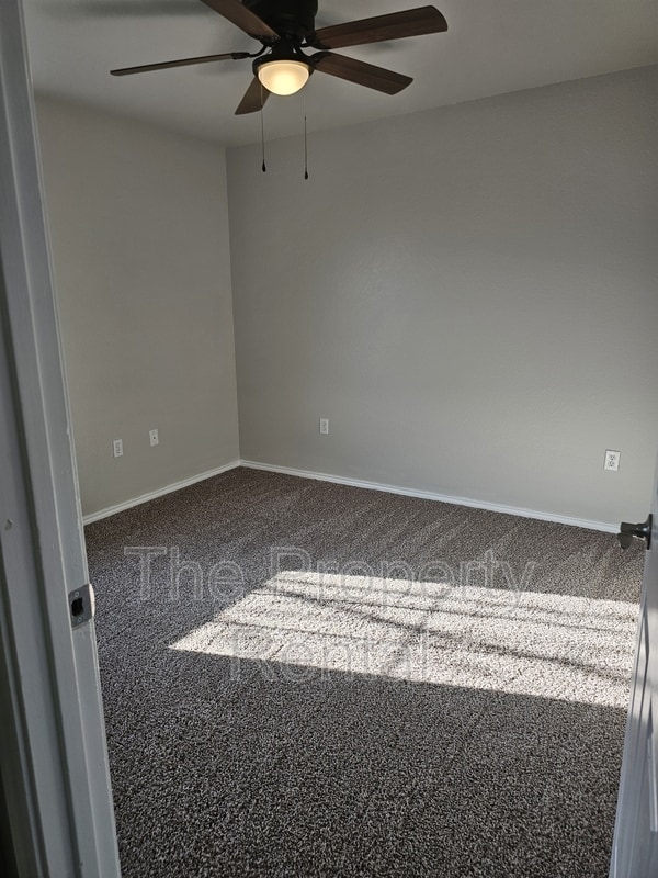 Foto del edificio - 4407 Trevino St