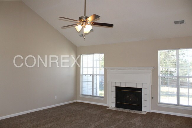 Building Photo - 304 Lower Glen Cir