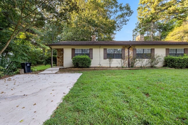 Building Photo - 129 Valleywood Rd
