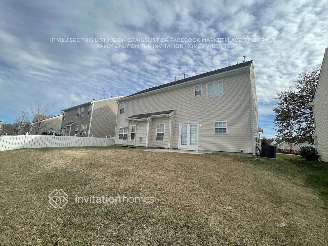 Foto del edificio - 9423 Pepperidge Ave NW