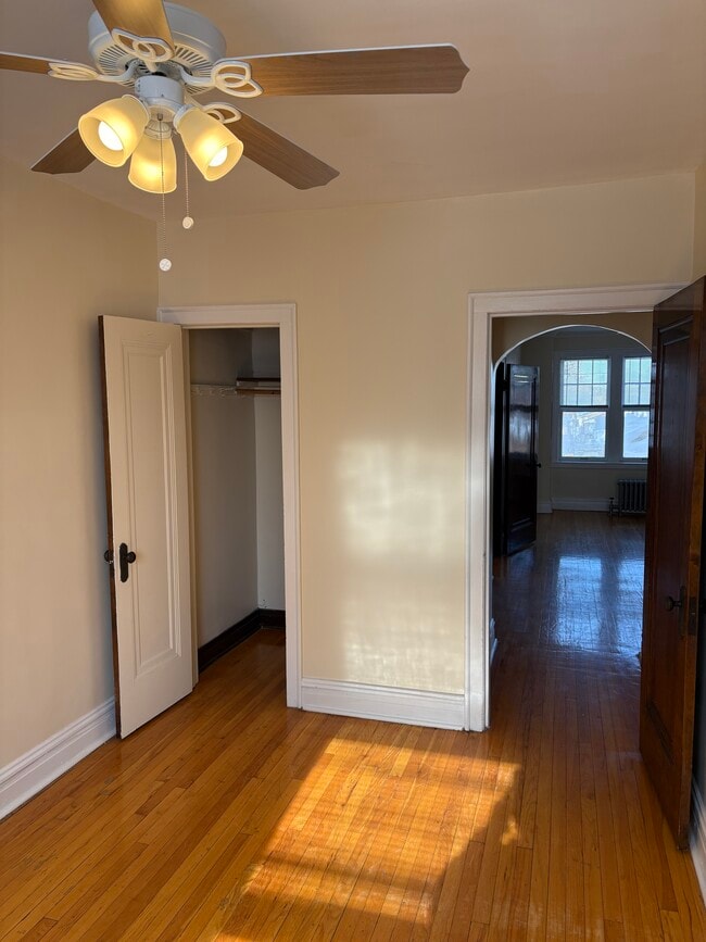 Foto del edificio - 33rd & Ridgeland Ave