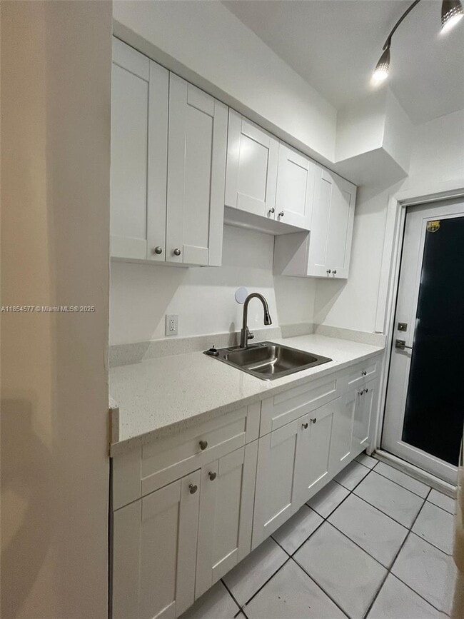 Foto del edificio - 7155 Rue Notre Dame