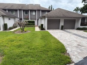 Building Photo - 110 Olive Tree Cir