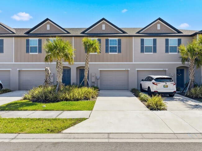 Foto del edificio - Practically brand-new 3 BR/2.5 BA/1 Car Garage Townhome in Mirada