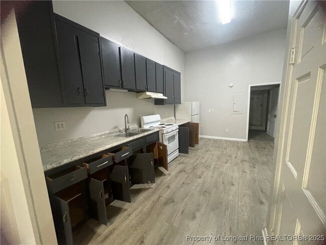 Foto del edificio - 401 S Clinton Ave