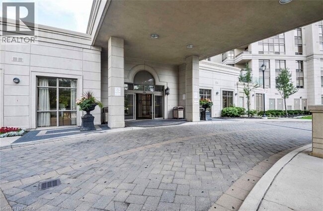 Building Photo - 700 Humberwood Blvd