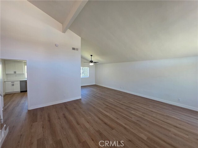 Building Photo - 8831 Sailport Dr