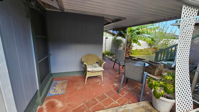 Foto del edificio - 441 Kuliouou Rd