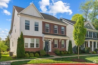 Building Photo - 57 Primrose Hill Ln