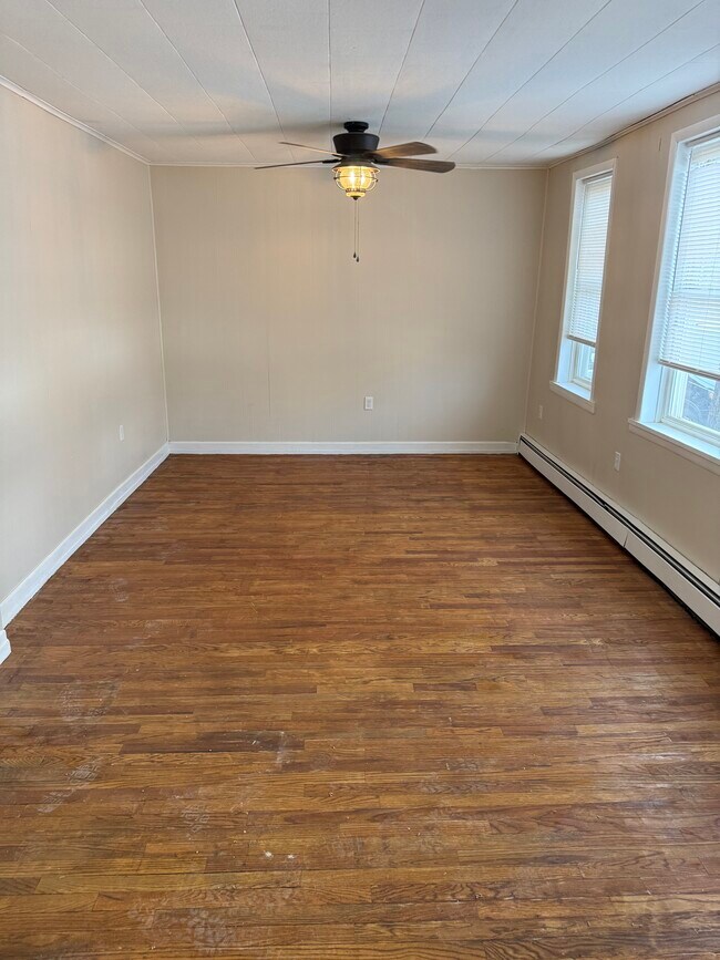 Foto del edificio - 46-101 E Hummelstown St