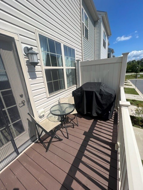 Building Photo - 7804 Rosella Ln