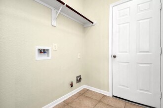 Building Photo - 6315 Bain Dr