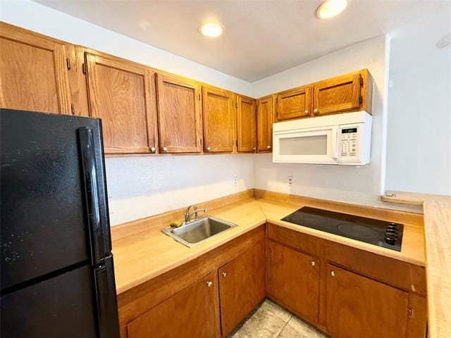 Foto del edificio - 9839 Walnut St