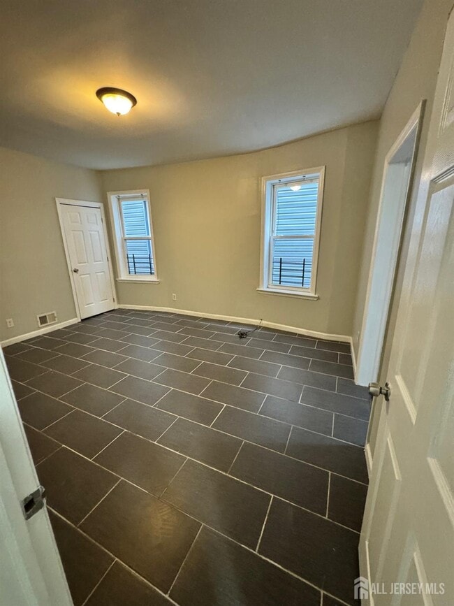 Foto del edificio - 260 Amherst St