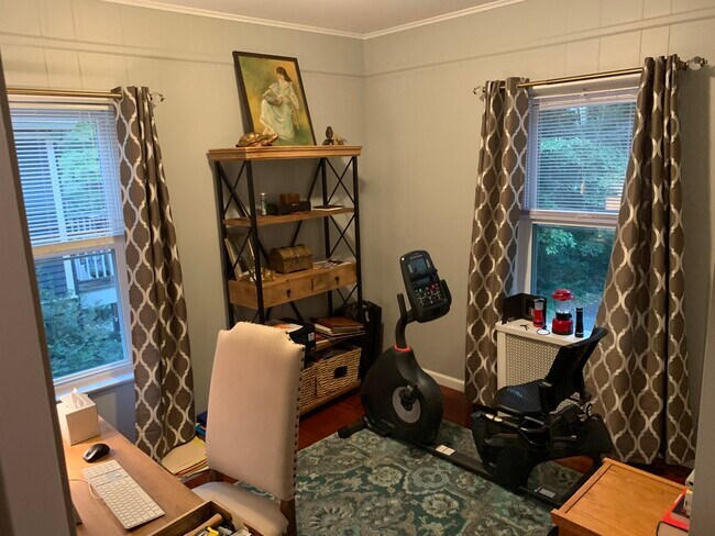 bedroom 2 - 36 Burnett St