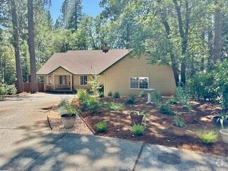 Building Photo - 122 Sterling Ct