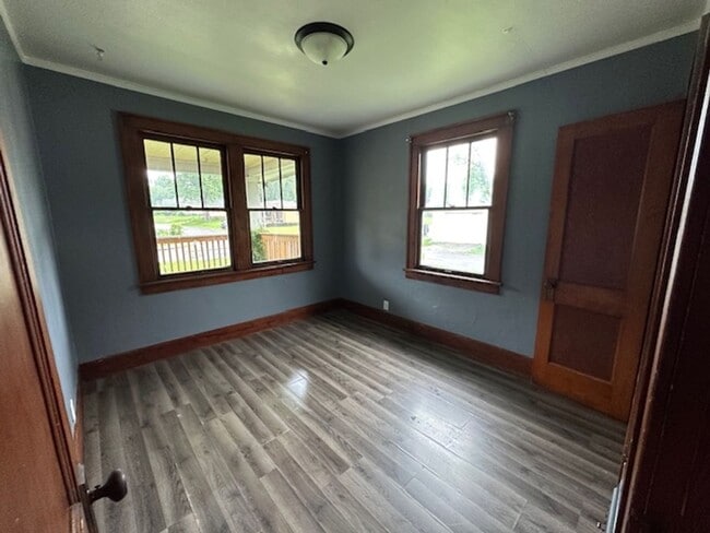 Building Photo - Charming 2-bedroom home located in Peoria,...