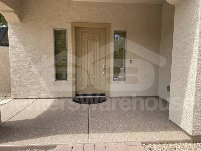 Building Photo - North Phoenix 4bed 2.5ba 2car POOL Oasis
