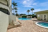 Foto principal - 6372 La Costa Dr