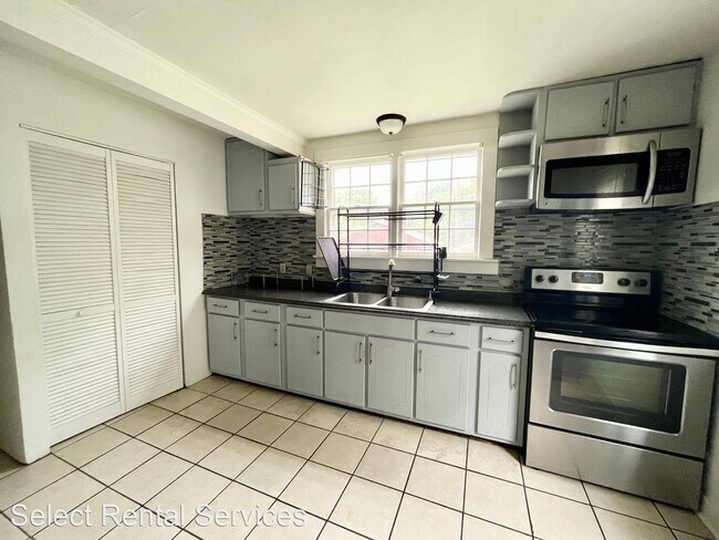 Building Photo - 3 br, 1.5 bath House - 704 W Colonial Avenue