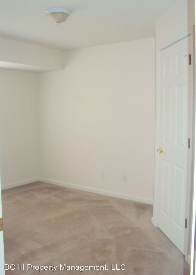 Foto del edificio - 395 Monroe St