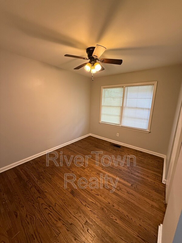 Photo - 3358 Parham St House