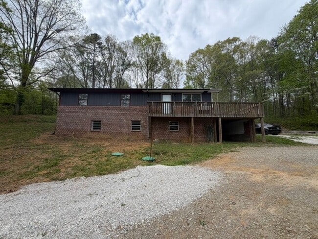 Foto del edificio - Lenoir City 37771 - 3 bedroom, 2 bath home - Contact Tara Hayes (865) 242-8010