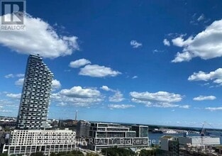 Building Photo - 20 Richardson St