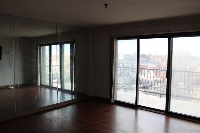 Foto del edificio - 500 Washington St