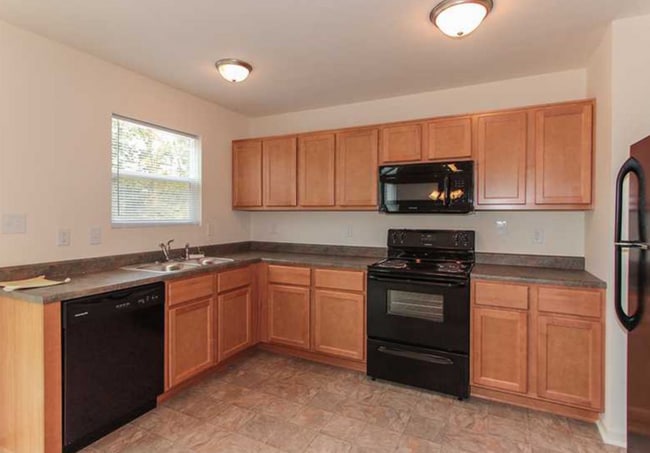 Building Photo - 8105 Whistlewood Dr