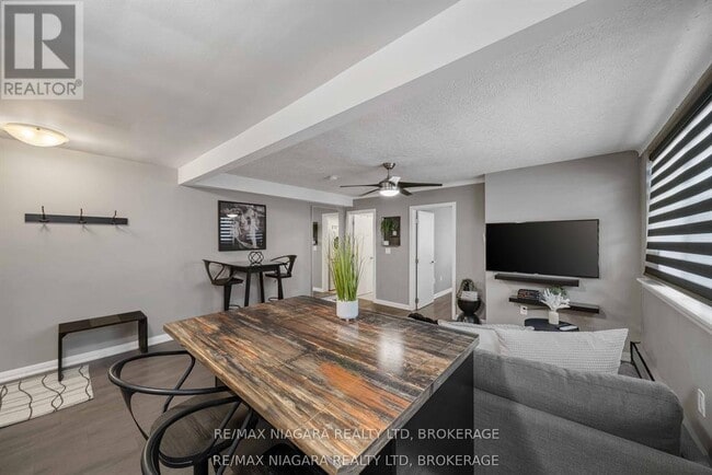 Photo du bâtiment - 4538 Huron St