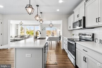 Building Photo - 315 Hayward Ct