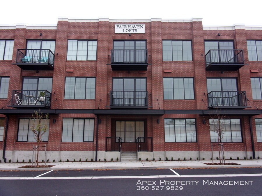 Primary Photo - FAIRHAVEN - Fairhaven Lofts / Built in 2017