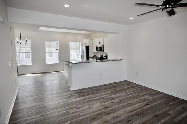 Building Photo - 1145 Appian Crossing Way