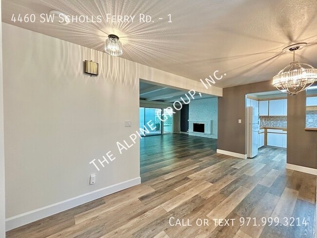 Building Photo - 4460 SW Scholls Ferry Rd