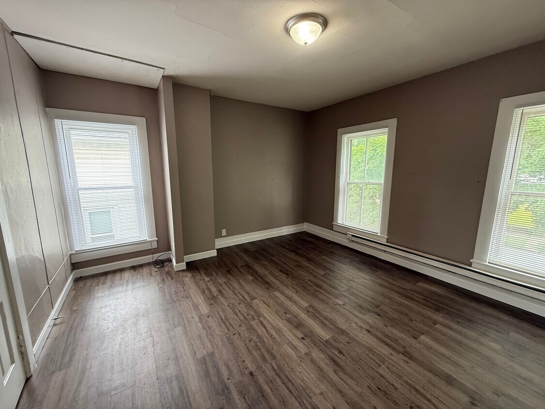 Foto principal - 922 N 8th St