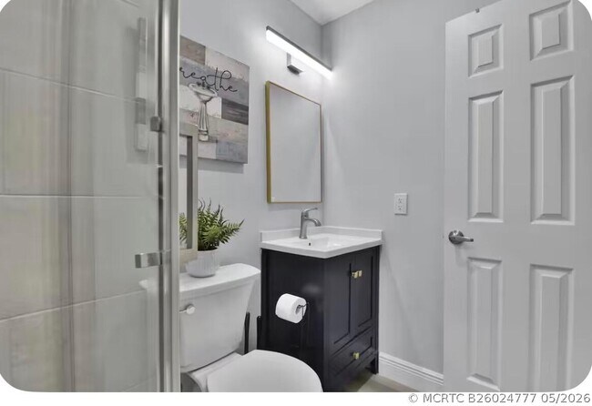 Foto del edificio - 708 SW 16th Ave
