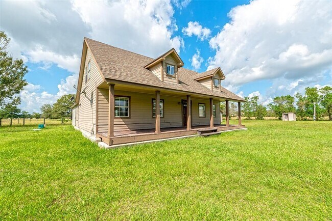 Building Photo - 17805 Becker Rd