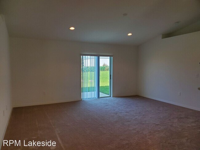 Building Photo - 3 br, 2 bath House - 319 Dinner Lake Ct
