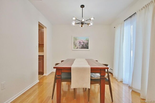 Building Photo - 63 Contempra Cir