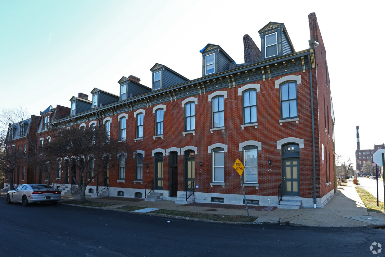 Foto del edificio - Benton Street Apartments