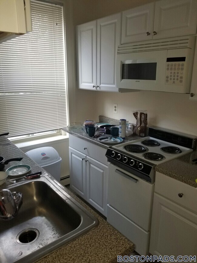 Foto del edificio - 15 Colborne Rd