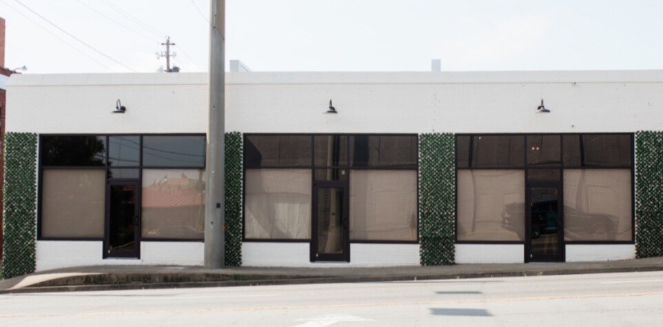 Building Photo - 212 5th St E