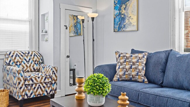 Foto del edificio - 206 N Dorset Ave