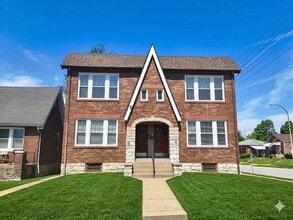 Building Photo - 8687-8689-8689 Oriole Ave