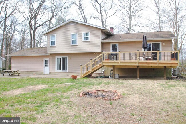 Foto del edificio - 8404 Isles Dr