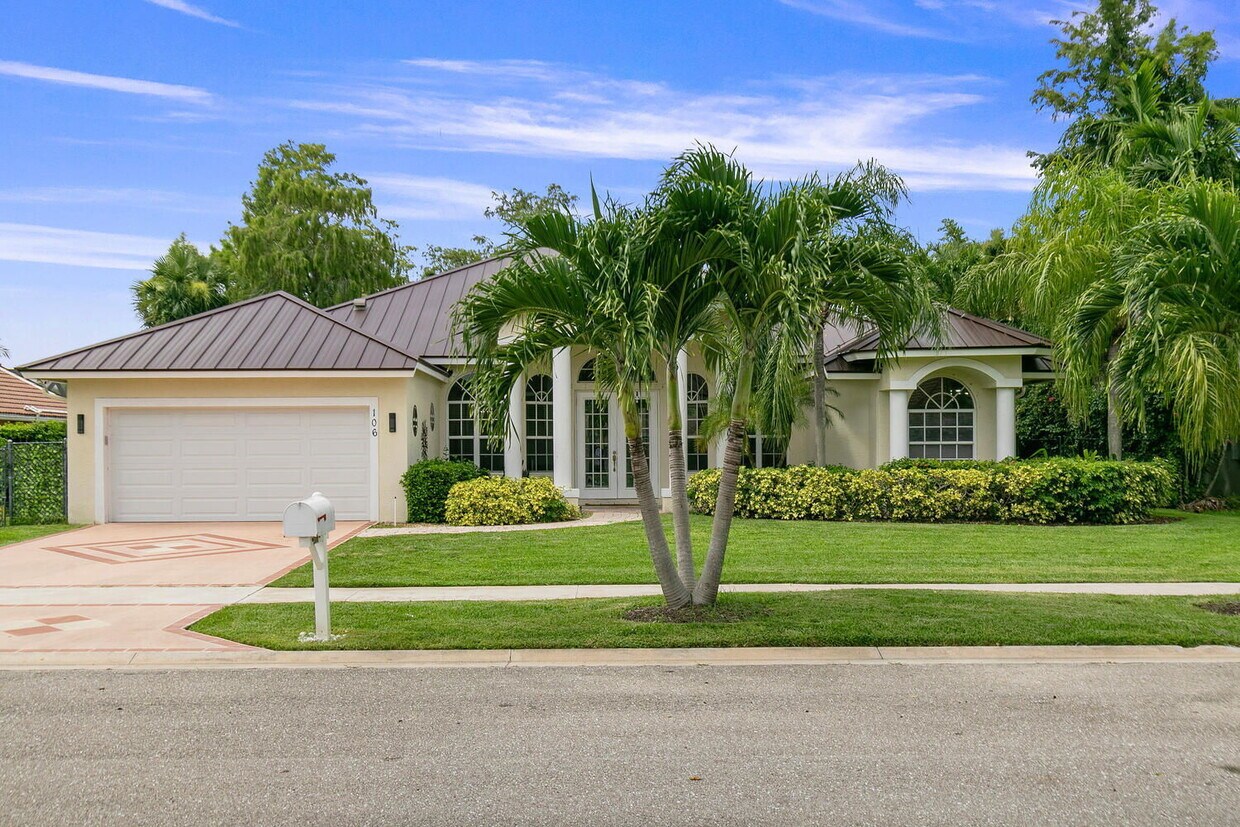 Foto principal - Black Olive Crescent, Royal Palm Beach, FL...