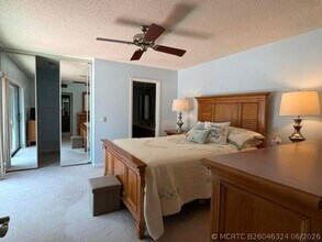 Building Photo - 1604 16th Ct