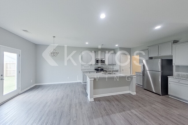 Building Photo - 101 Silver Maple Ln