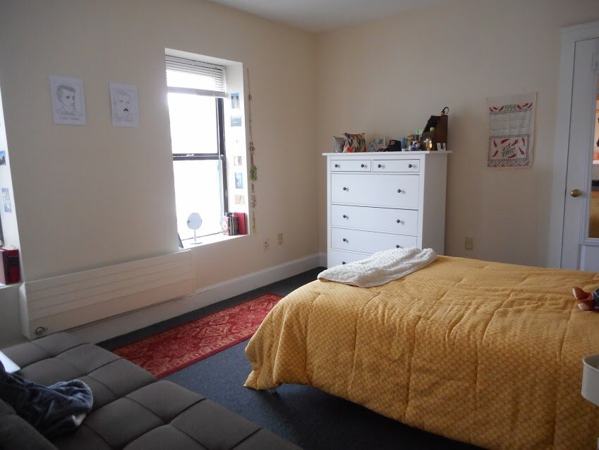 Primary Photo - 840 Beacon St